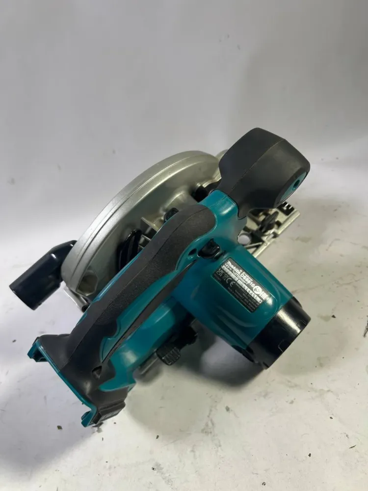 Makita DSS 610 Z Sega circolare batteria 18V / 165mm - senza batteria, senza caricatore
