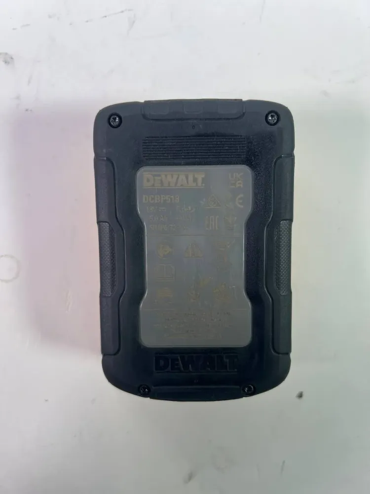 Batteria DeWalt DCBP 518 18 V 5,0 Ah / 5000 mAh XR Li-Ion Powerstack - con indicatore di carica