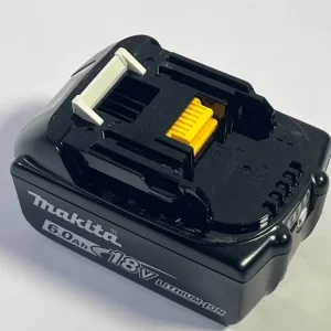 Makita BL 1860 B Batteria al litio18 V - 6,0 Ah / 6000 mAh con spia LED ( 197422-4 )