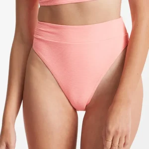 Tanlines Rise