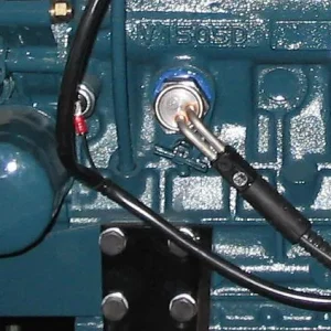 ELMAG Preriscaldatore elettrico acqua di raffreddamento 230 volt per generatori di corrente con motore KUBOTA 53356