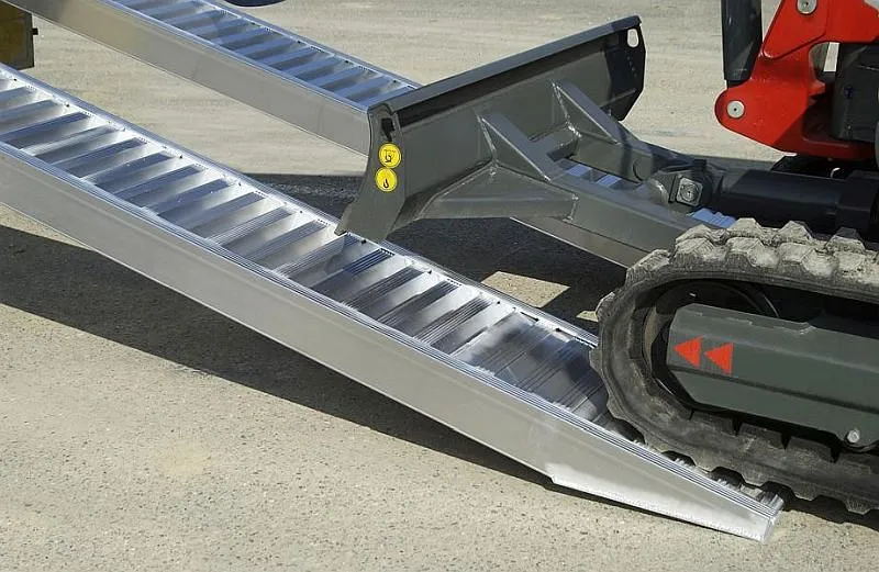 Binari di carico Altec AVS80OR lunghezza: 3060 mm larghezza: 315 mm carico su un asse: 340 kg profilo trasversale 21K conf...
