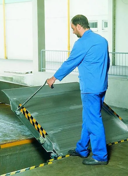 Pedana di carico Altec SKB lunghezza: 815 mm larghezza: 1500 mm capacità di carico: 4000 kg fissa 30420015