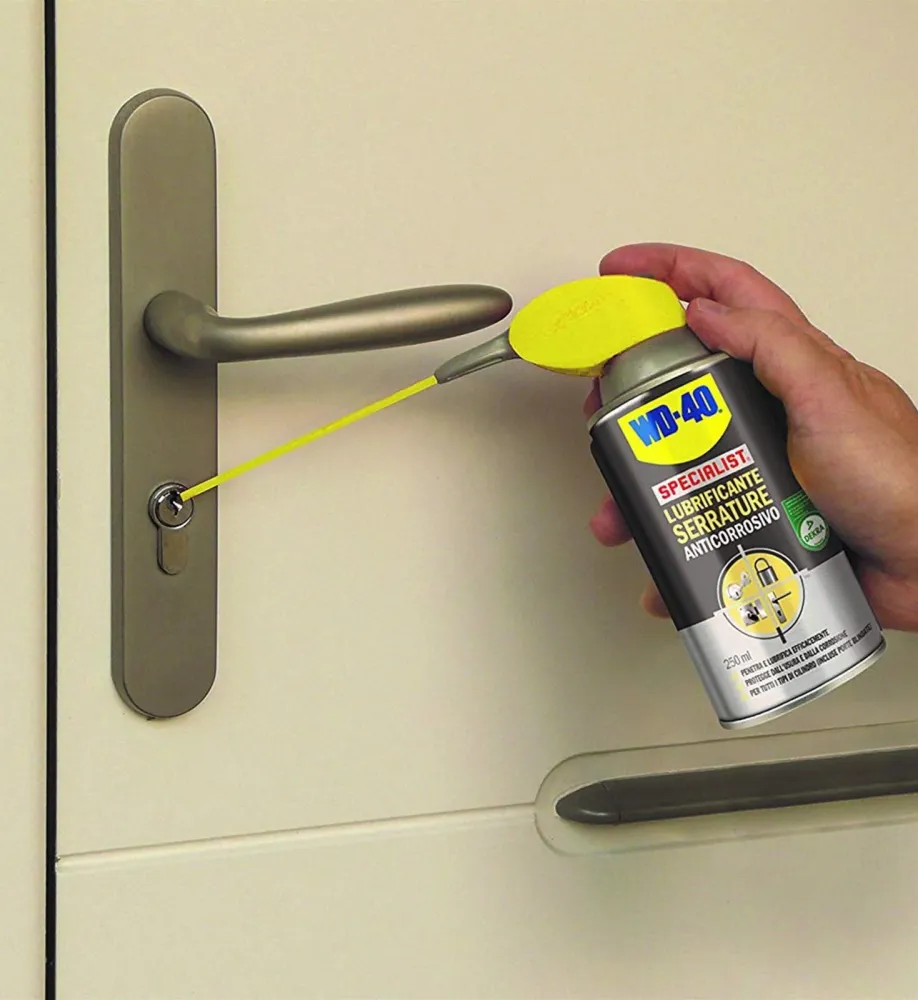 Lubrificante spray svitol serrature wd40 specialist 250ml sbloccante professionale