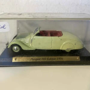 1936 Peugeot 402 Eclipse verde chiaro