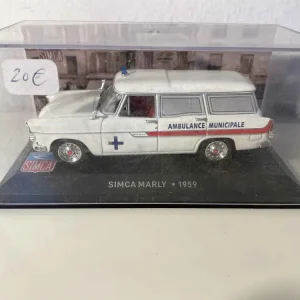 Ambulanza SIMCA Marly bianca del 1959