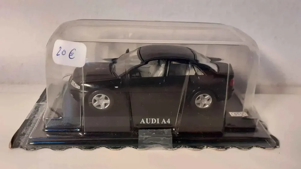 Audi A4 nera