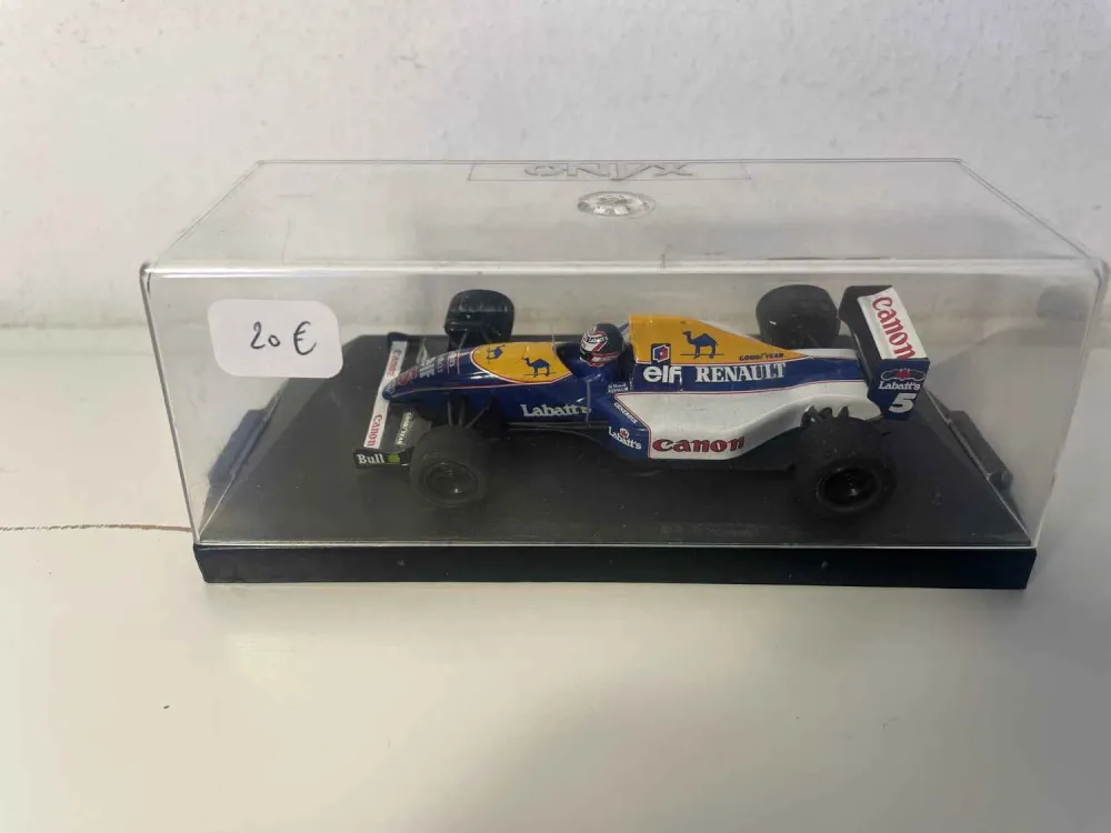 Auto di Formula 1 blu, bianca e gialla numero 5 (scatola rettangolare) collezione ONYX