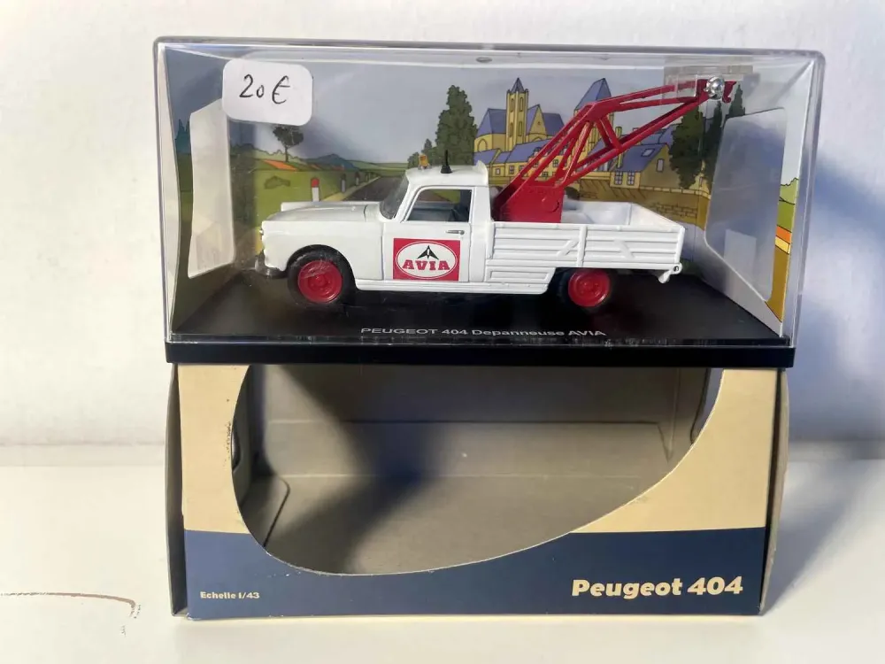 Autocarro attrezzi Peugeot 404 AVIA bianco