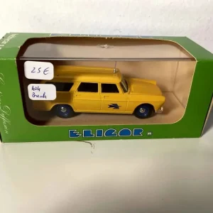 Automobile gialla Peugeot 404 station wagon, La Poste - PTT (ELIGOR)