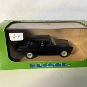 Berlina Ford Cortina nera del 1965 (Eligor)