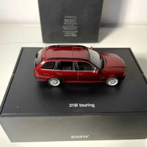 BMW 318i Touring bordeaux (vetrina nera)