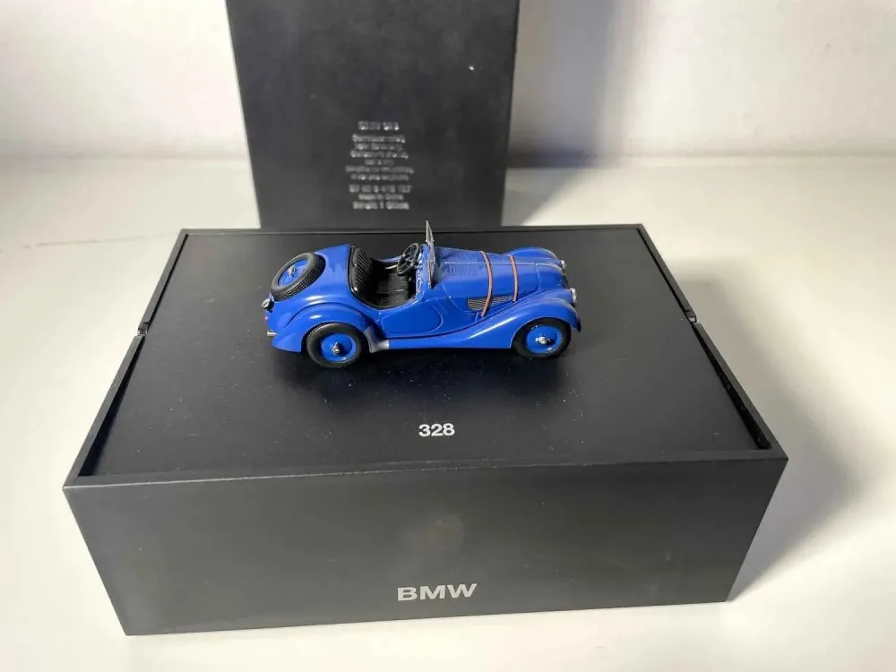 BMW 328 Blu (Vetrina Nera)