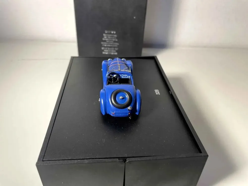 BMW 328 Blu (Vetrina Nera)