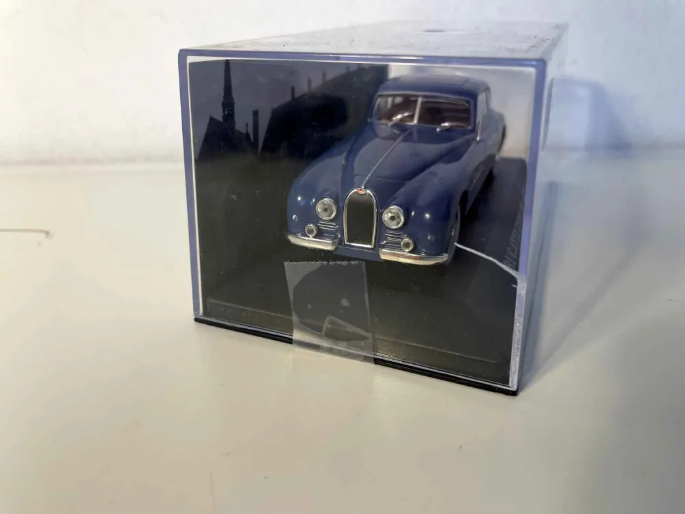 Bugatti Tipo 101 blu del 1951