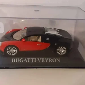 Bugatti Veyron rossa e nera