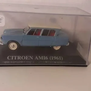 Citroën Ami 6 blu con tetto bianco sporco del 1961 (scatola plexiglas)