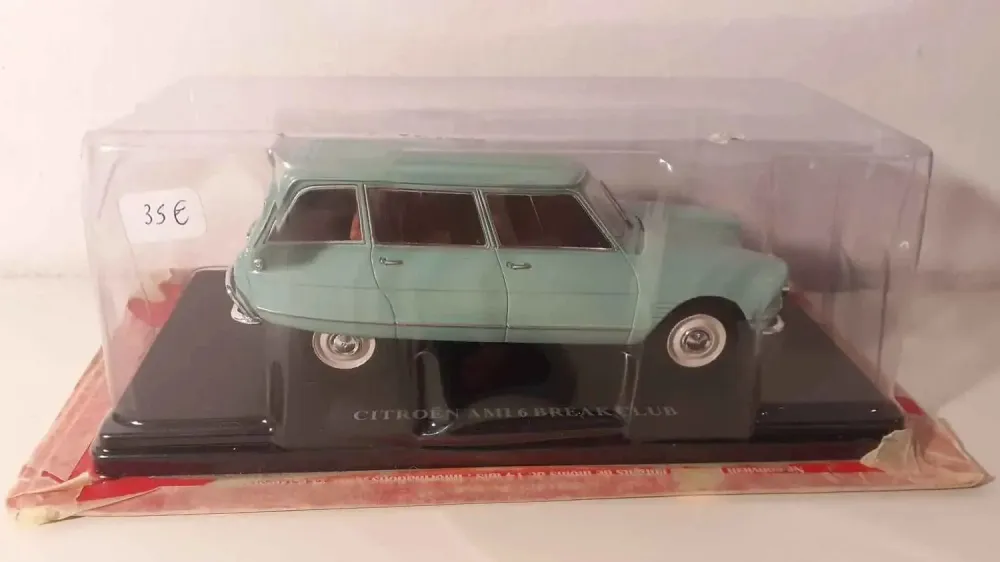 Citroën Ami 6 station wagon club azzurro pallido (scala 1/24)