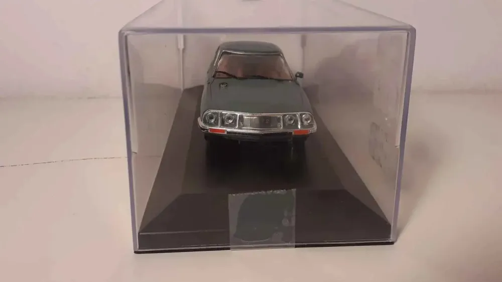 Citroën SM blu versione USA del 1972 (scatola plexi)