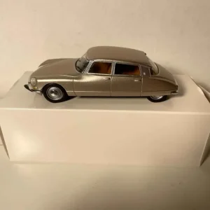 Citroën DS21 blister + scatola di cartone