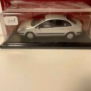 Citroën C5 grigia del 2001 (blister)