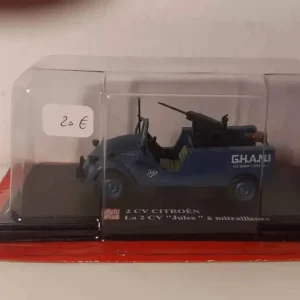 Citroën 2 CV "Jules" con mitragliatrice