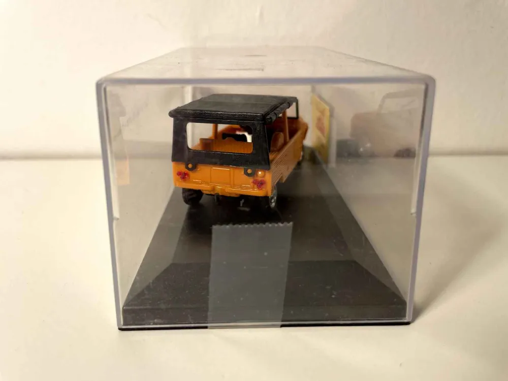 Citroën Méhari arancione del 1979 (scatola plexi)