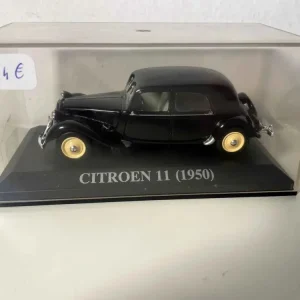 Citroën 11 nera del 1950 (scatola plexi)
