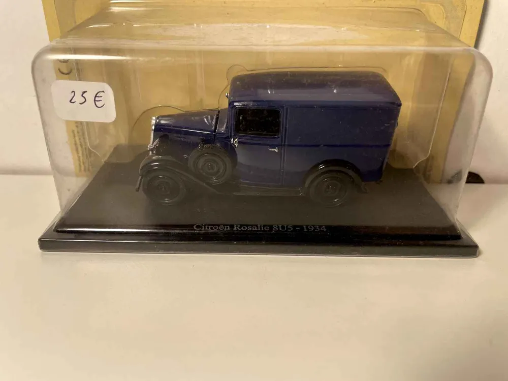 Citroën Rosalie 8U5 blu del 1934 ( blister)