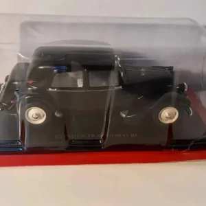 Citroën Traction 11BL nera (scala 1/24)