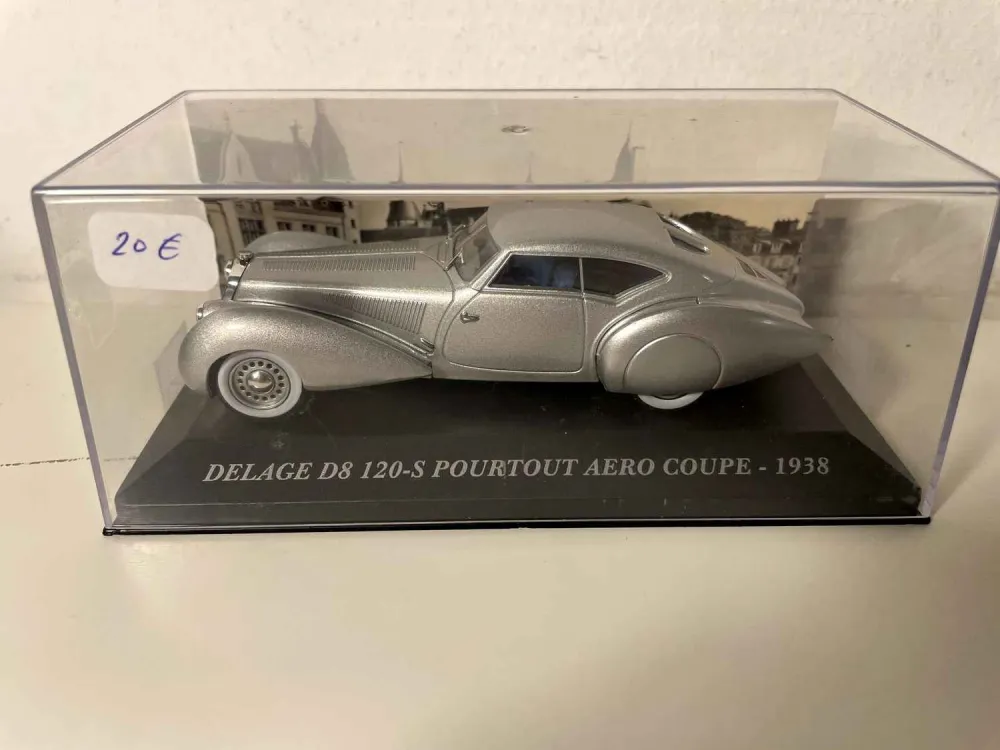 Delage D8 120-S 1938 Coupé aerodinamica grigia