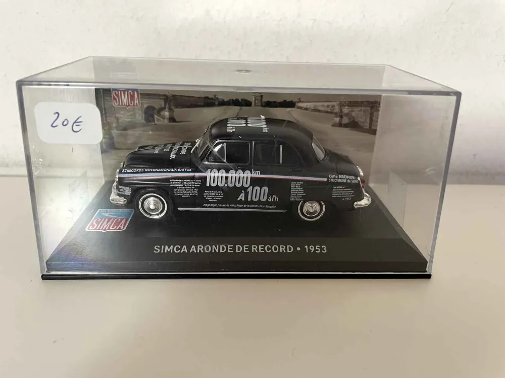 Disco nero SIMCA Aronde del 1953