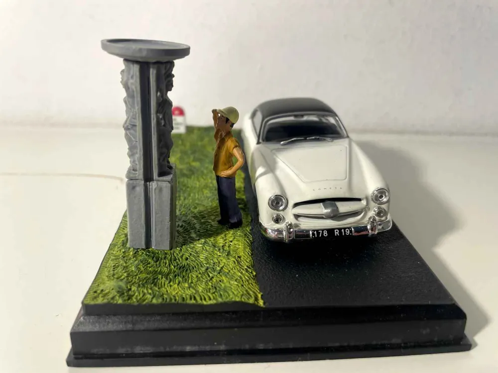 Ford Comet bianca con tetto nero - Nationale 7 - Blue Route