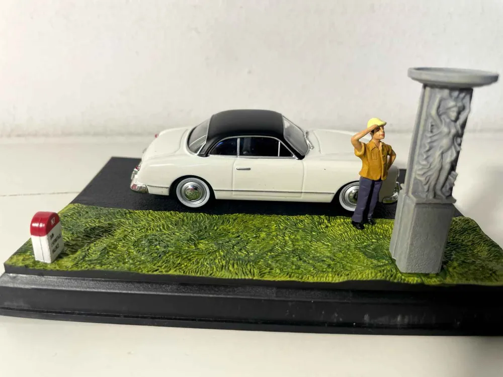 Ford Comet bianca con tetto nero - Nationale 7 - Blue Route