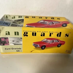 Ford Granada MK I rosso scuro (collezione Vanguards)