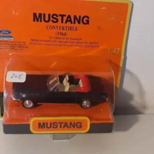 Ford Mustang decappottabile nera del 1964 (auto americana)