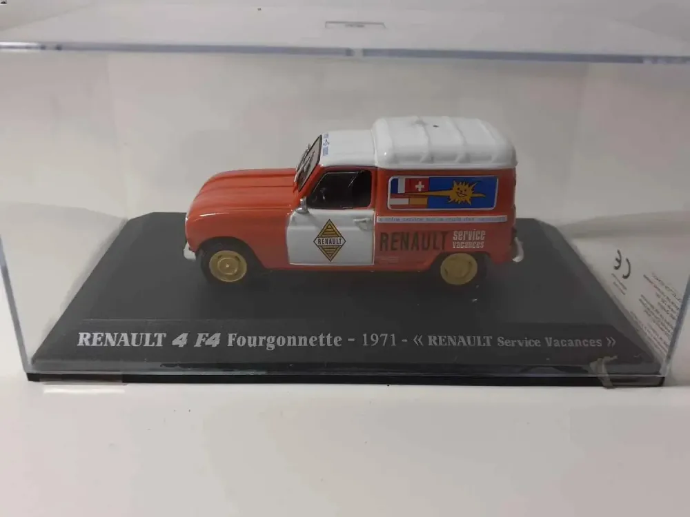 Furgone Renault 4 F4 del 1971 per servizi di vacanza
