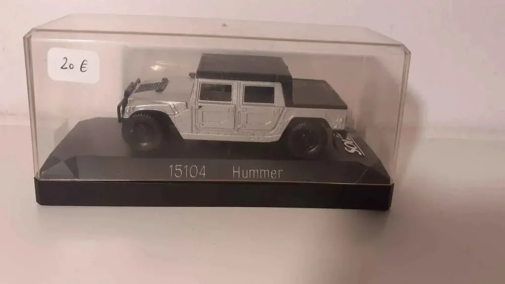 Grey Hummer (riferimento Solido 15104)