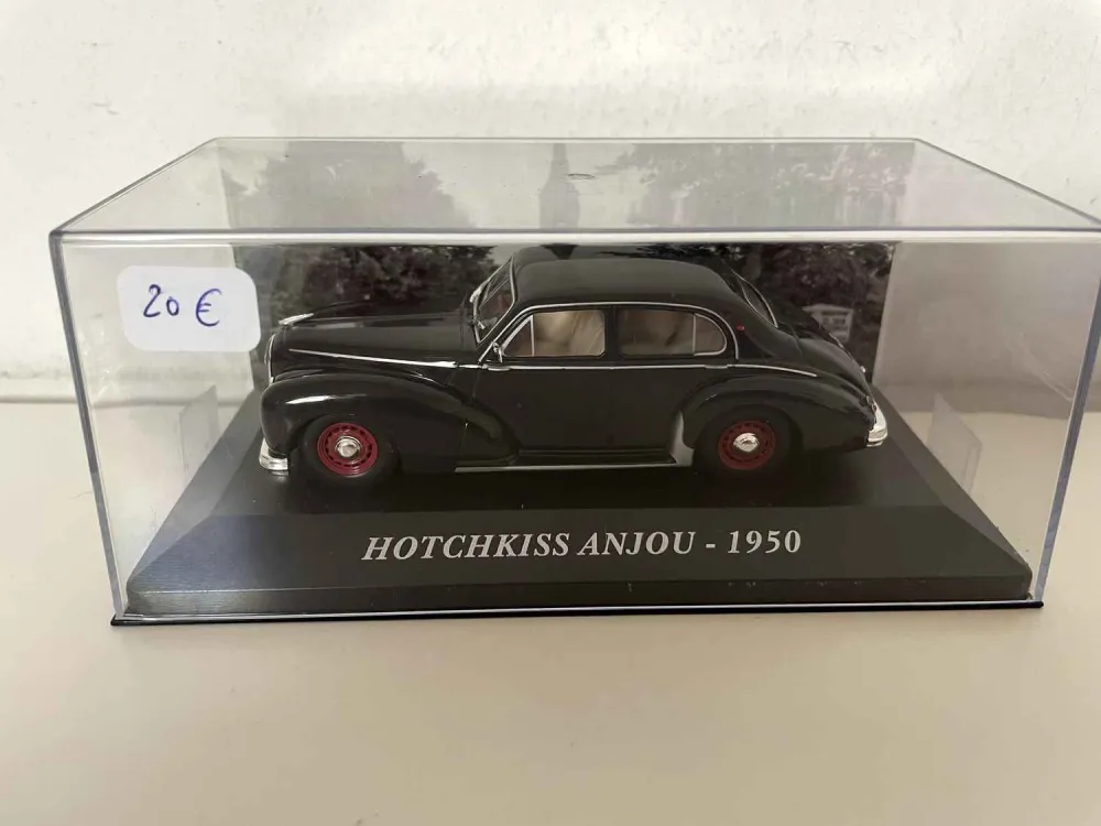 Hotchkiss Anjou nero del 1950 (scatola grande)