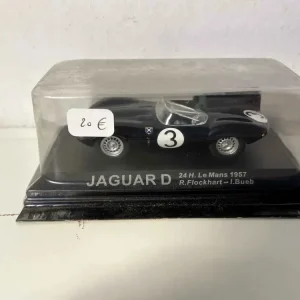 Jaguar D nera numero 3 (24 ore di Le Mans del 1957)