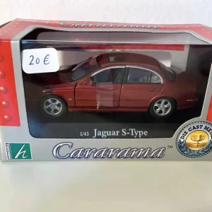 Jaguar S-type rosso scuro / bordeaux