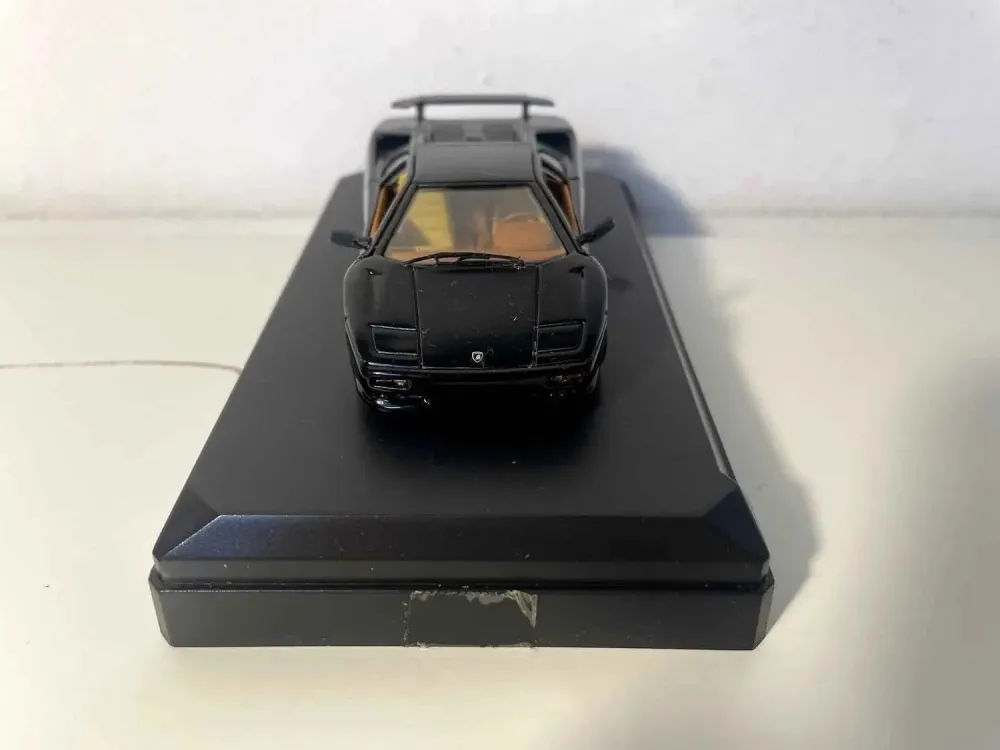 Lamborghini Diablo nera
