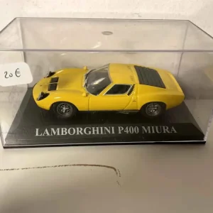 Lamborghini P400 Miura gialla