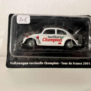 Maggiolino Volkswagen bianco "Campione del supermercato" Tour de France 2001