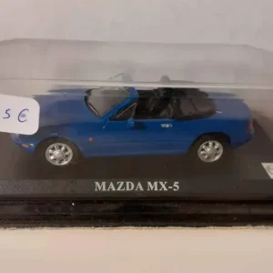 Mazda MX-5 blu
