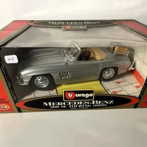 Mercedes-Benz 300 SL grigia del 1957 (scala 1/18)