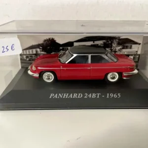 Panhard 24BT rossa del 1965