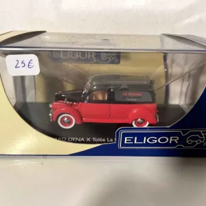 Panhard Dyna X lamiera rossa e nera (profumi Le Rouge et le Noir) ELIGOR