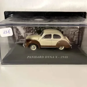 Panhard Dyna X marrone e beige del 1948