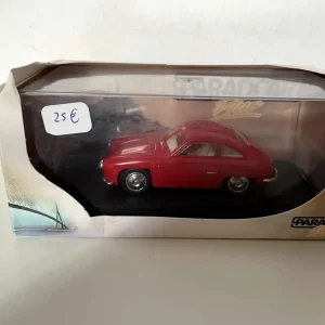 Panhard DB Pullman FRUA rosso del 1952 (Paradcar)